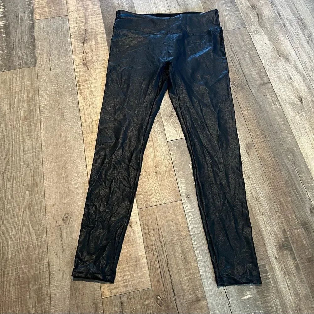 Black leather leggings missing tags